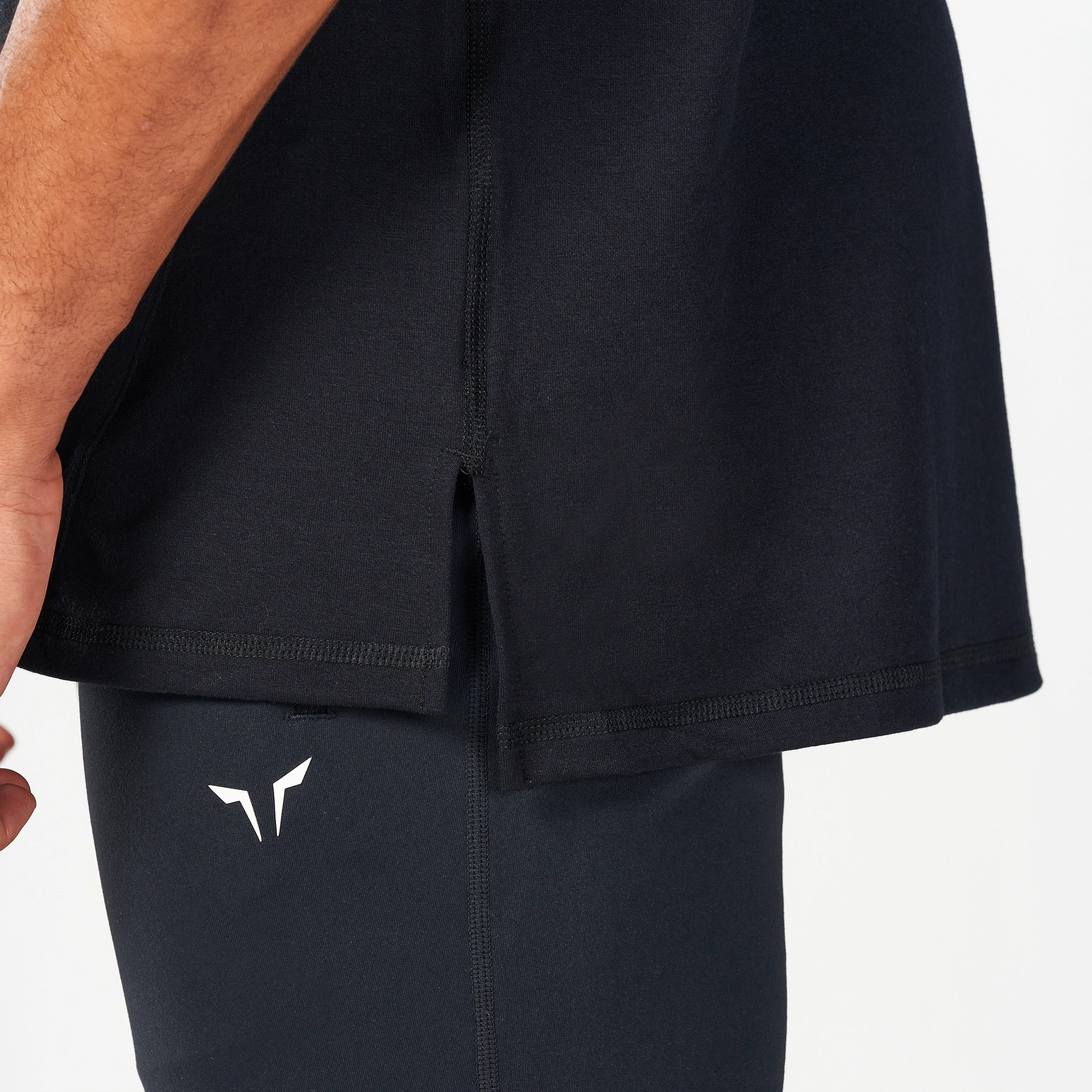 Oversized Pump Cover T-shirt T-shirt - Black