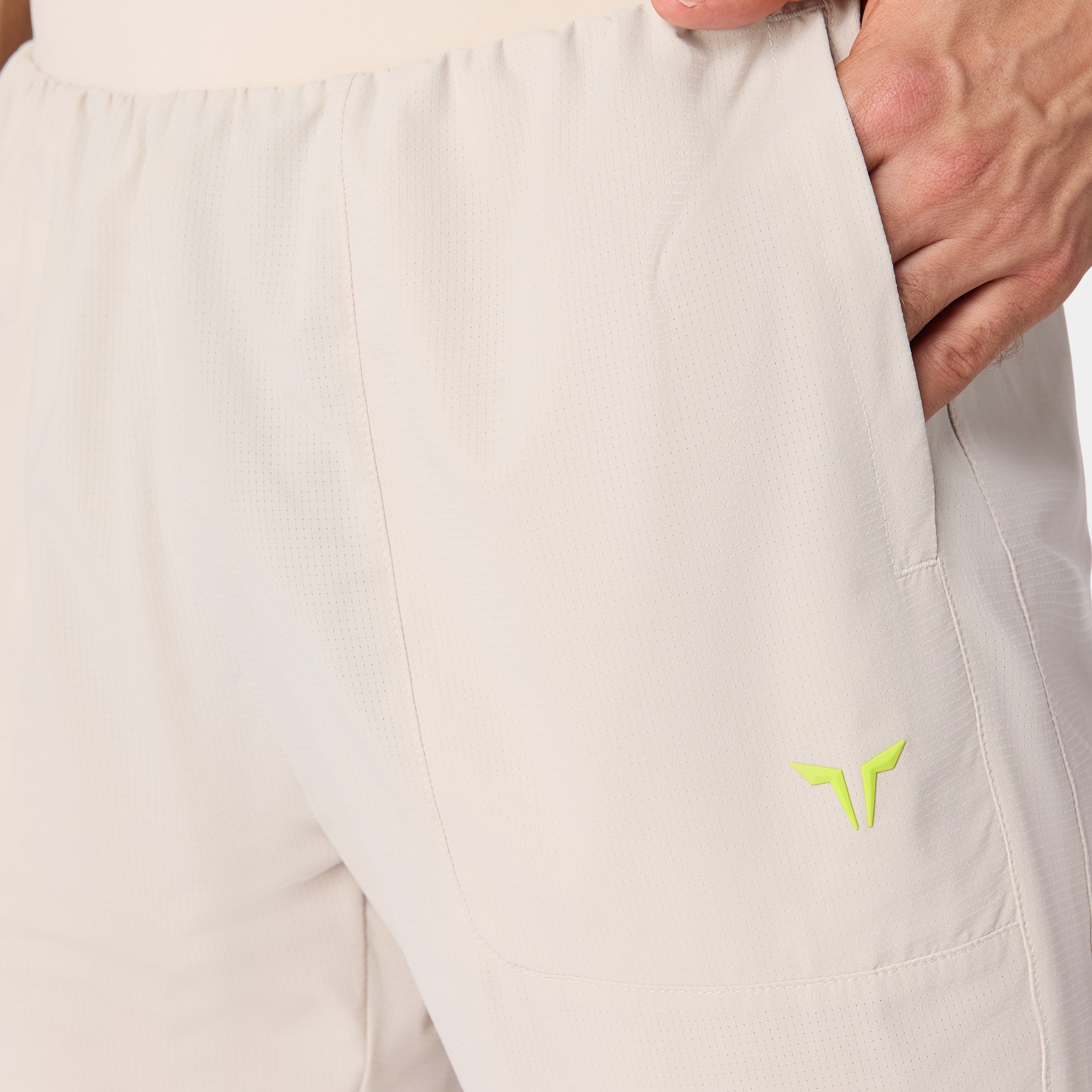 Neotech Woven Slim Pant - Silver Lining